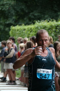 -西班牙青年队在欧洲青年赛事中表现亮眼